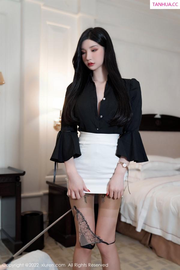 周于希dummy  [XiuRen]高清写真图 2022.12.16 No.6012 周于希Sally 短裙美臀第12张图片